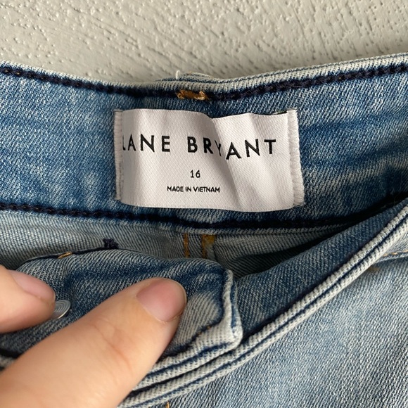 Lane Bryant Jeans Size 16 Mid Rise Boyfriend Capri Flex Waistband Rainbow Detail - Picture 6 of 11
